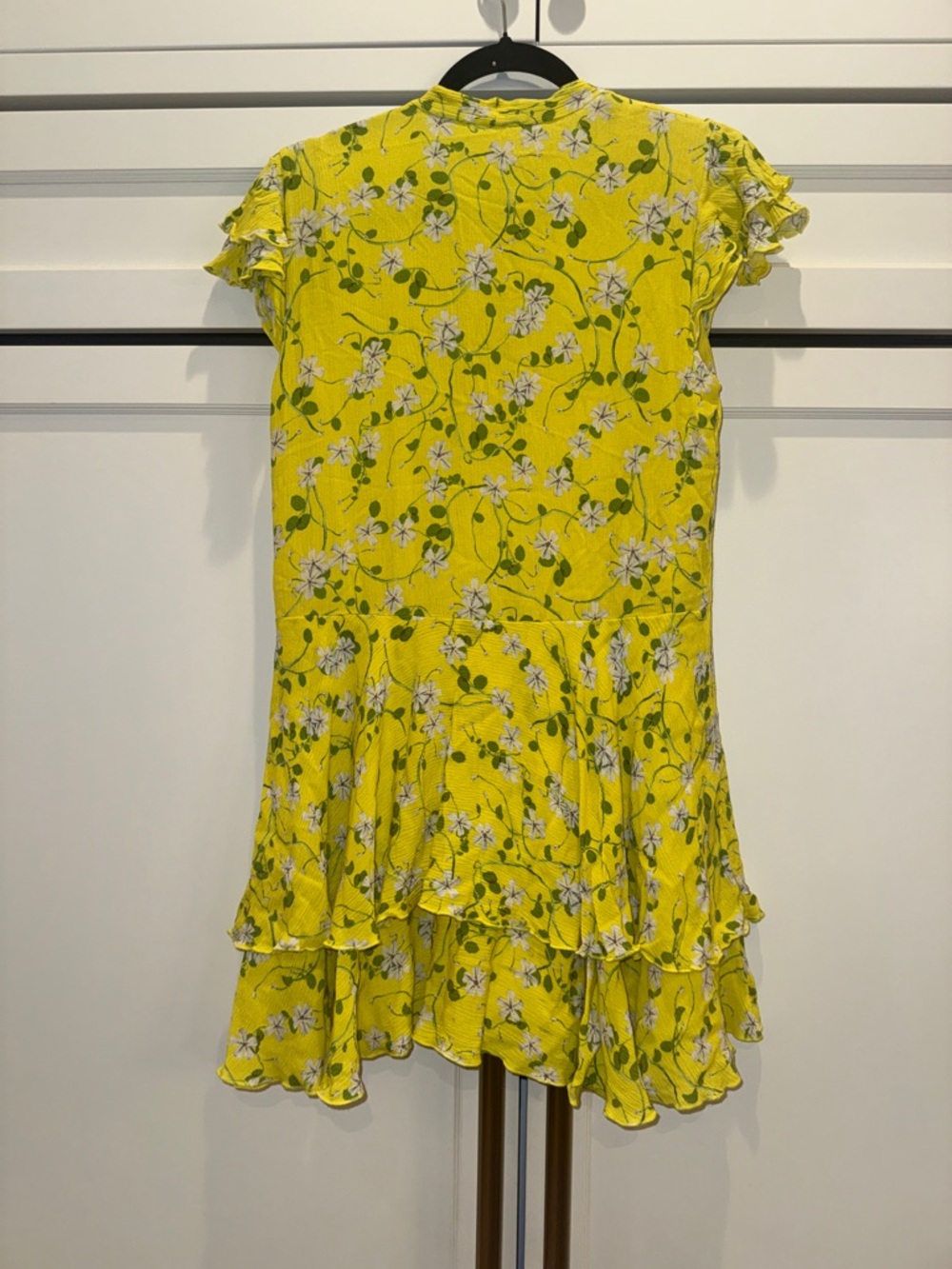 Alice + Olivia Moore Floral Tie-Neck Tunic Dress - Picture 5 of 8